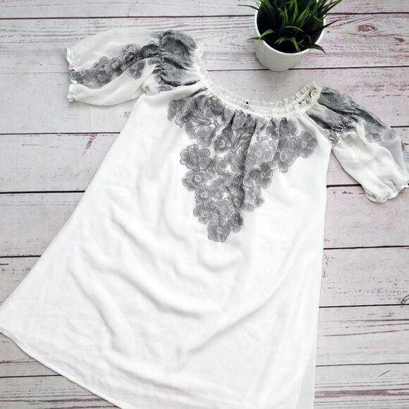 FOR LOVE & LEMONS Embroidered Off Shoulder Tunic Top Short Sleeve White, fits M - Picture 1 of 5